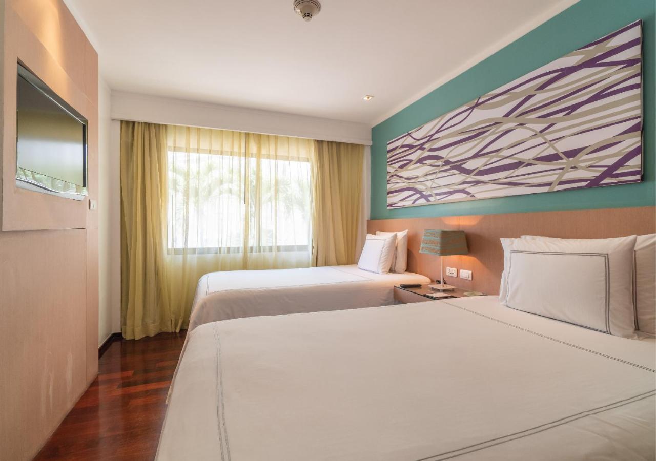 Radisson Resort And Suites Phuket Kamala Beach Exterior photo