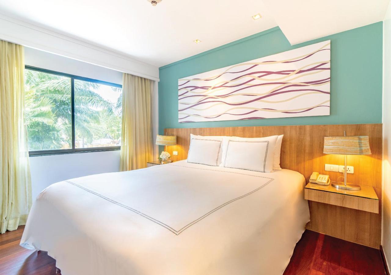 Radisson Resort And Suites Phuket Kamala Beach Exterior photo