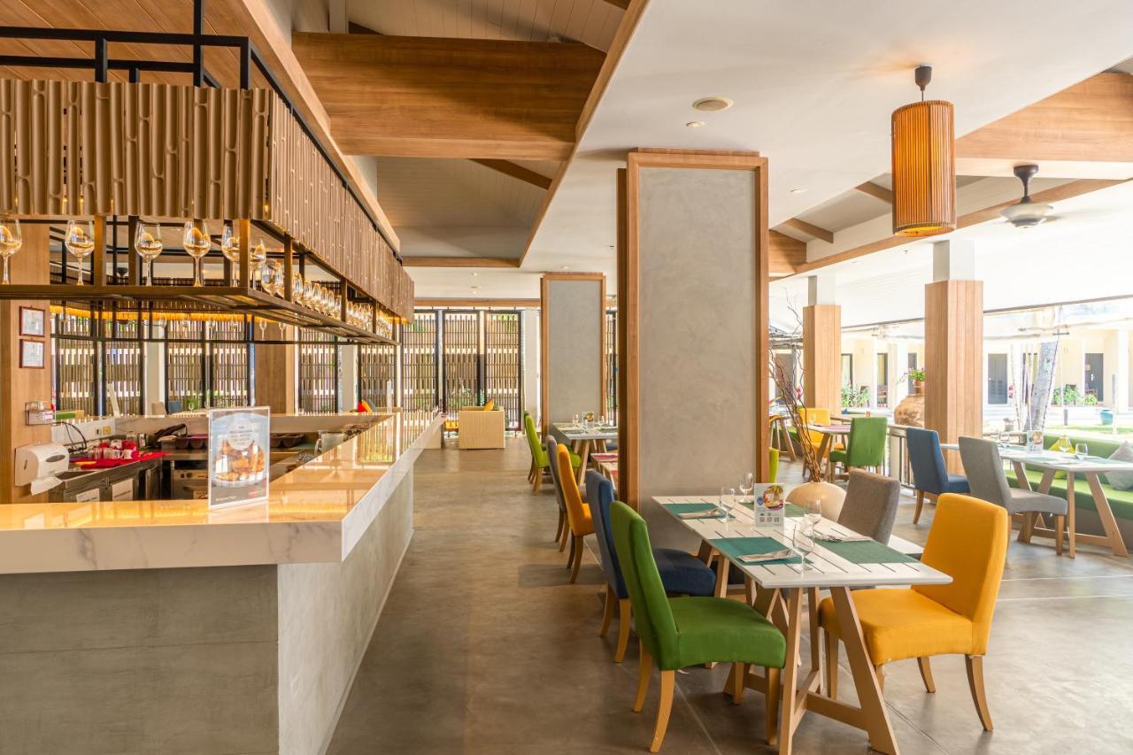 Radisson Resort And Suites Phuket Kamala Beach Exterior photo