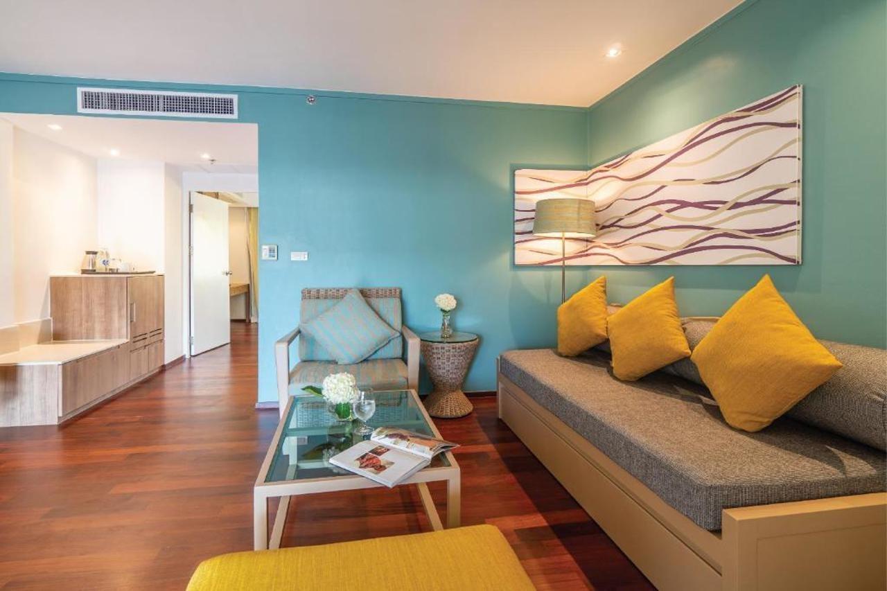 Radisson Resort And Suites Phuket Kamala Beach Exterior photo